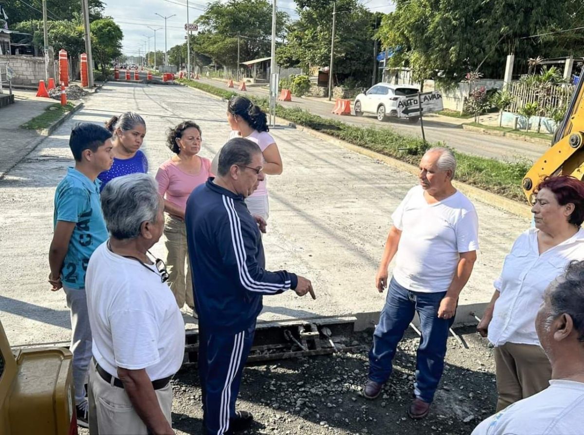 El Heraldo De Poza Rica Alcalde Y Comuna Supervisan Obras