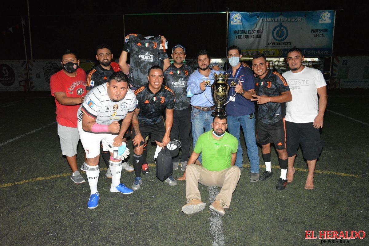 El Heraldo de Poza Rica - Leones Benemérito, campeón de tercera