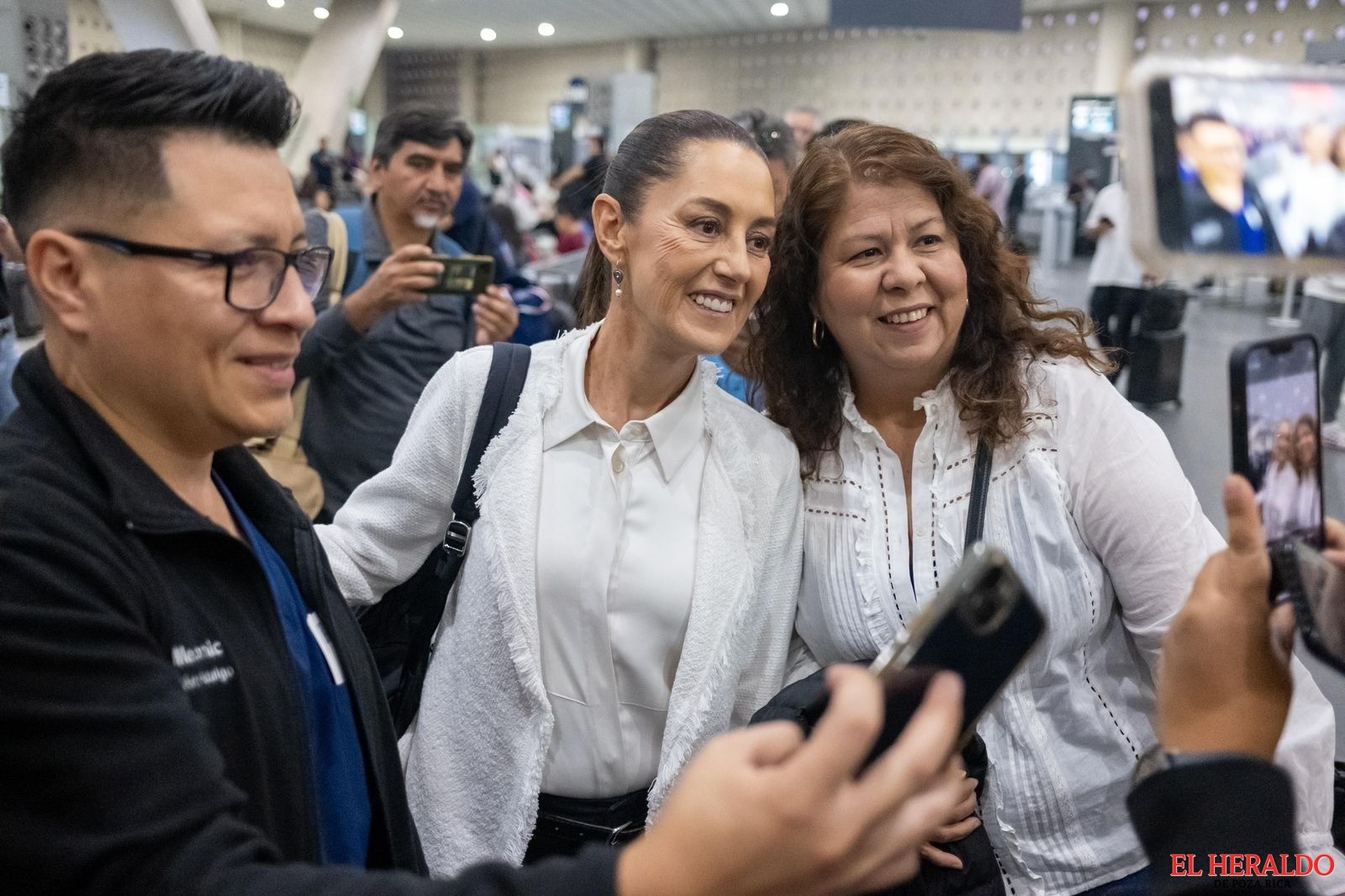 850BF6D7 1B30 45AA B6B9 D435BAC99B25