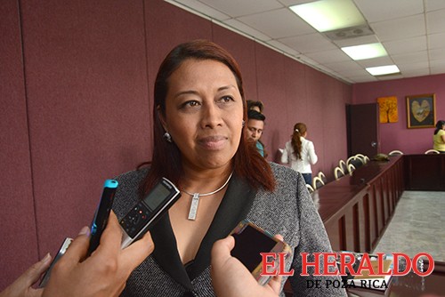 El Heraldo de Poza Rica - Apoyaría Congreso regulación de casas de empeño:  Diputada