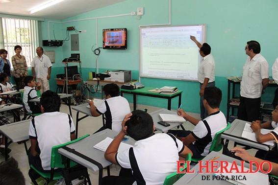 El Heraldo De Poza Rica Telesecundarias Educación Desfasada 5806