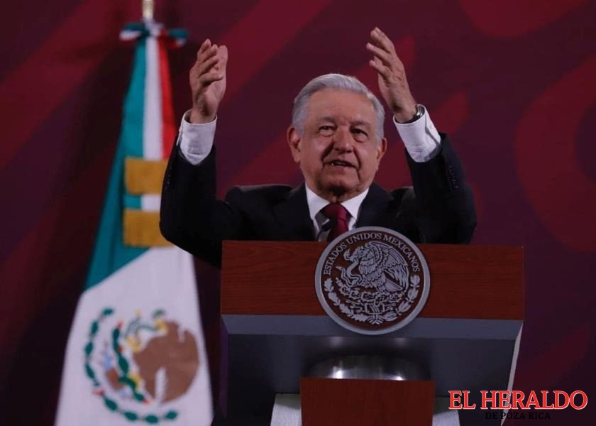 AMLO demanda