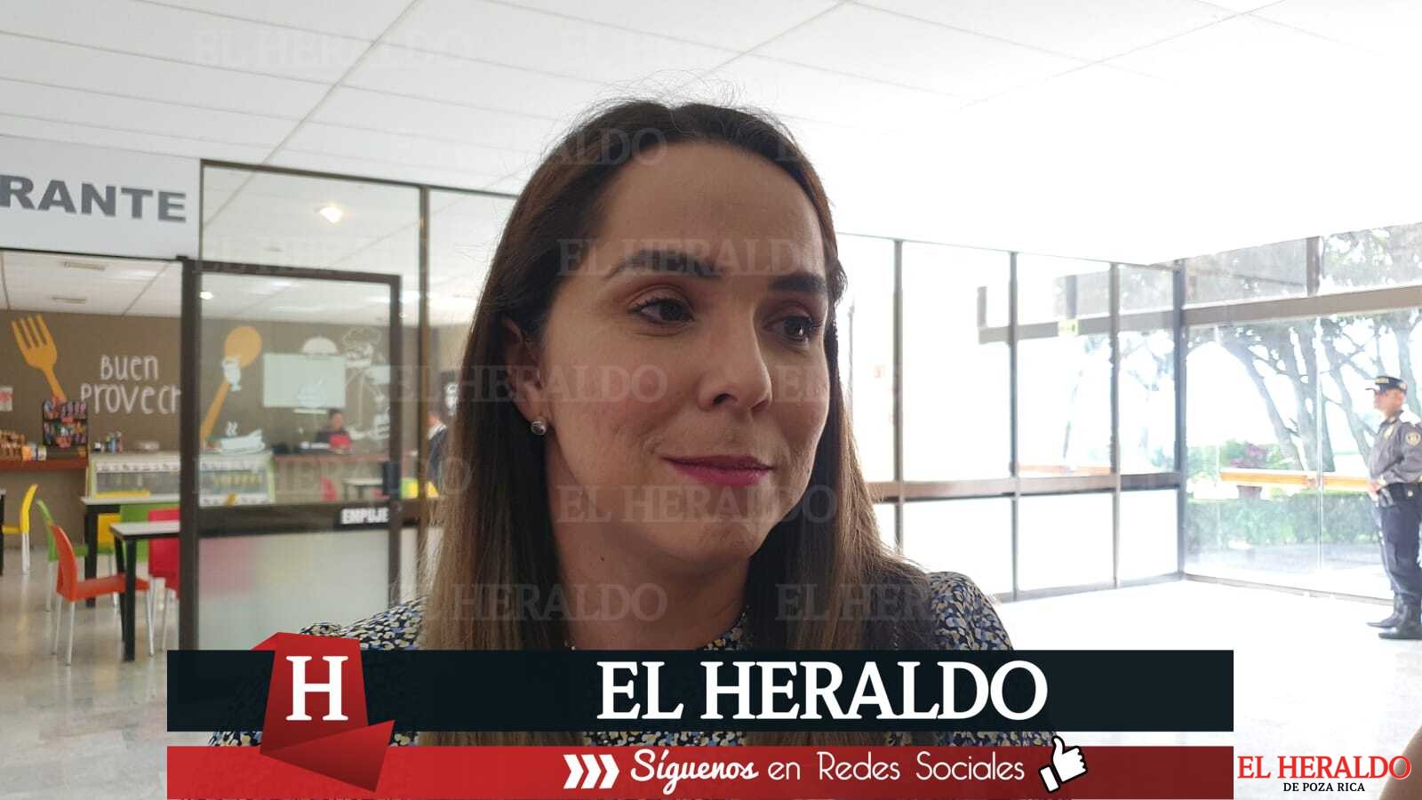 Asegura la secretaria