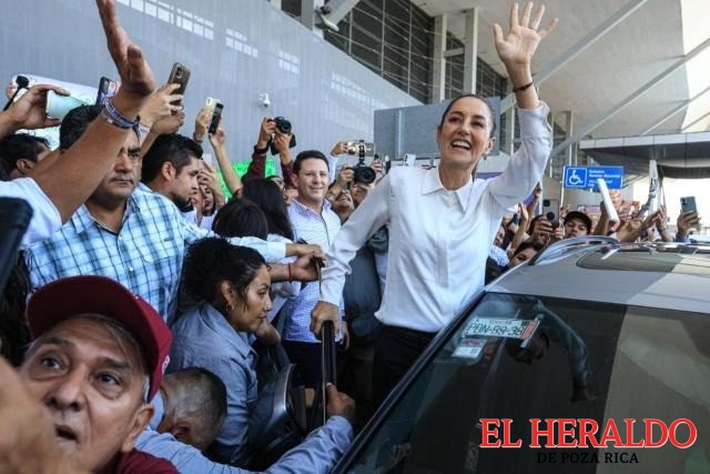 B826AAFF 4EA2 40AB A674 26E8209519EE