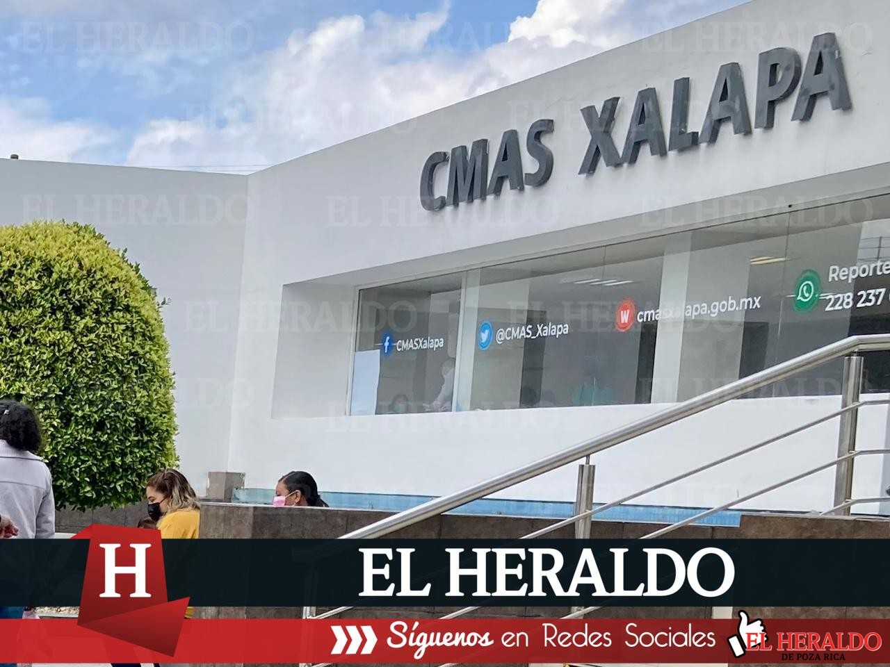 Bloquean avenida frente a CMAS porque llevan 28 días sin agua 3