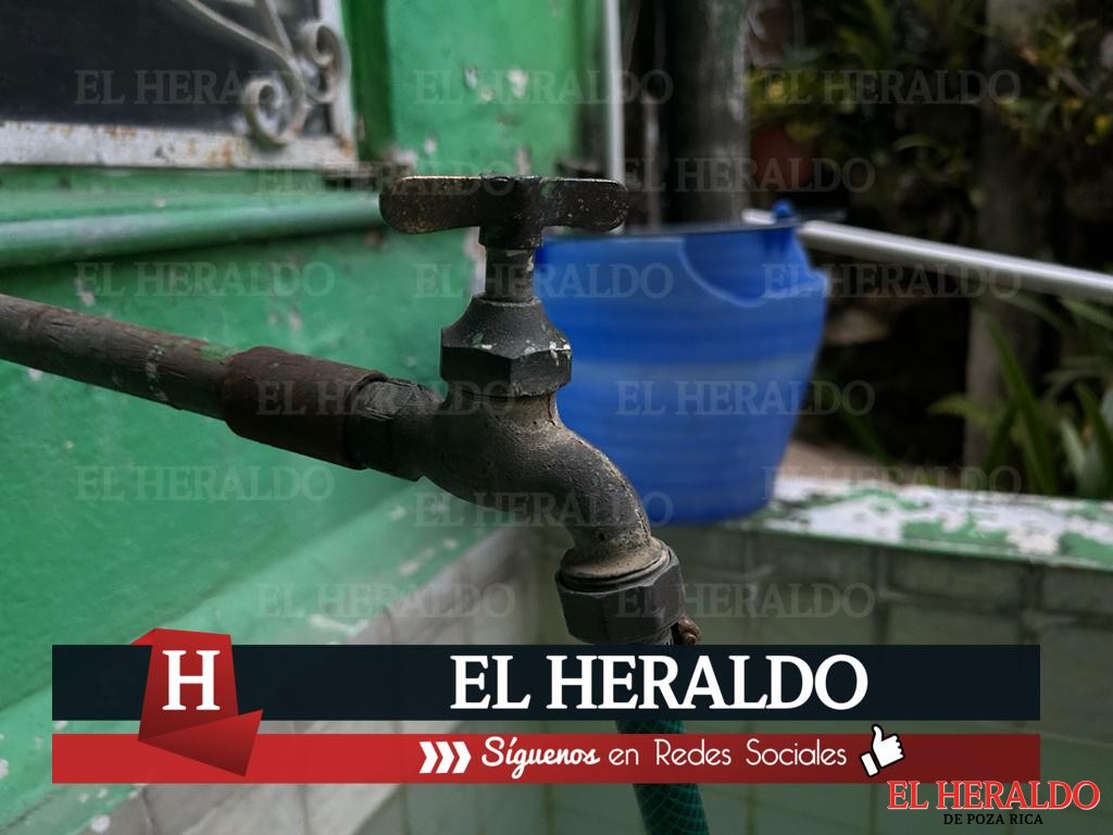 Denuncian falta de agua2