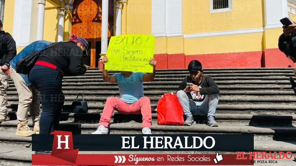 Docente protesta2