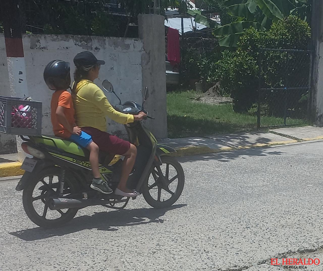 Exhortan a usar casco