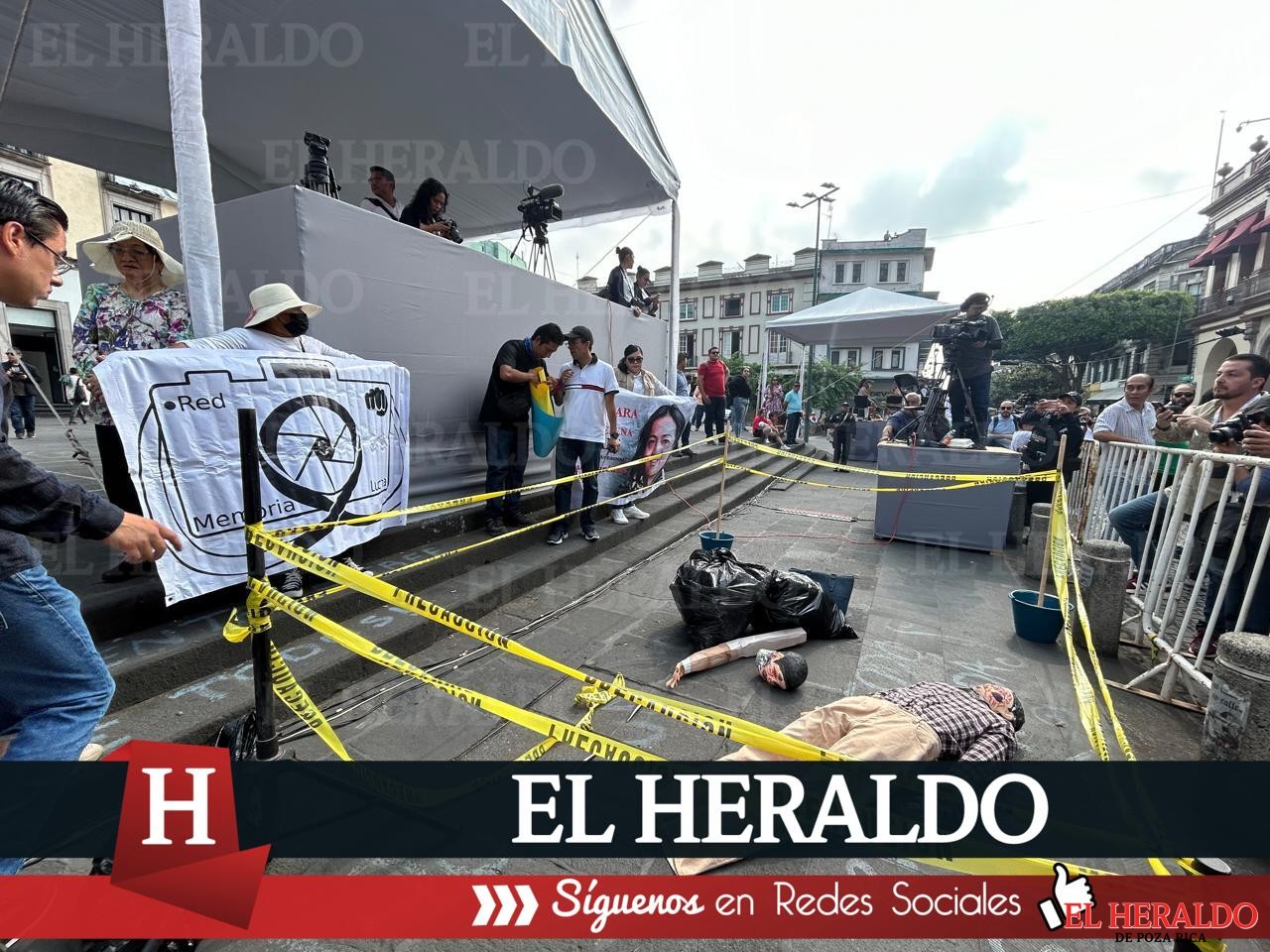 Exigen justicia por periodistas asesinados durante desfile del Día del Trabajo