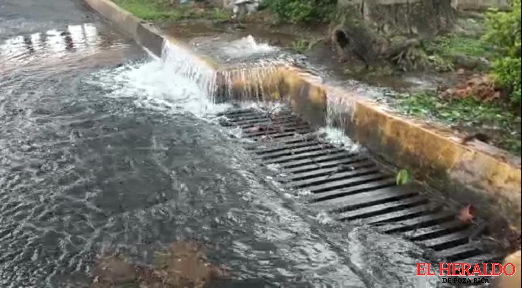 Gran fuga de agua