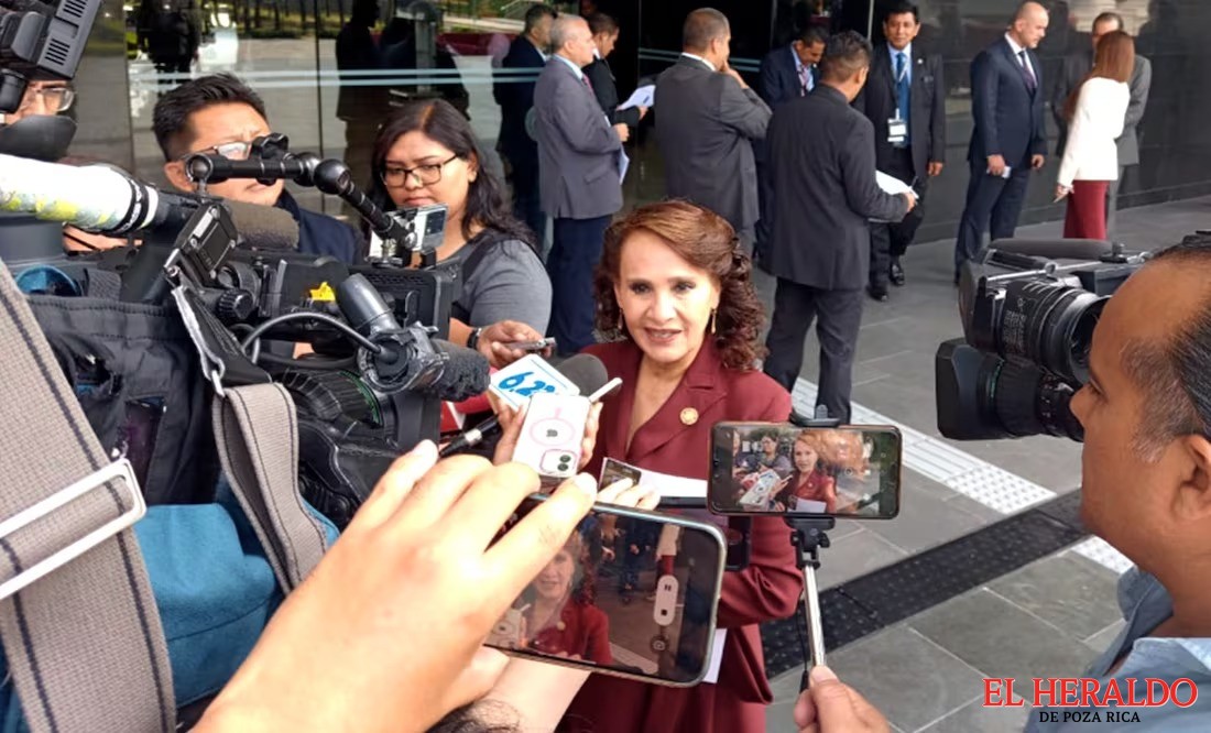 Inicia credencialización de diputados en San Lázaro