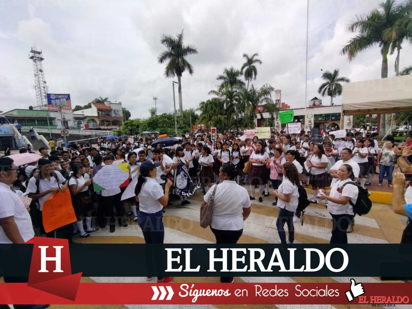 MANIFESTACIÓN ESTUDIANTIL