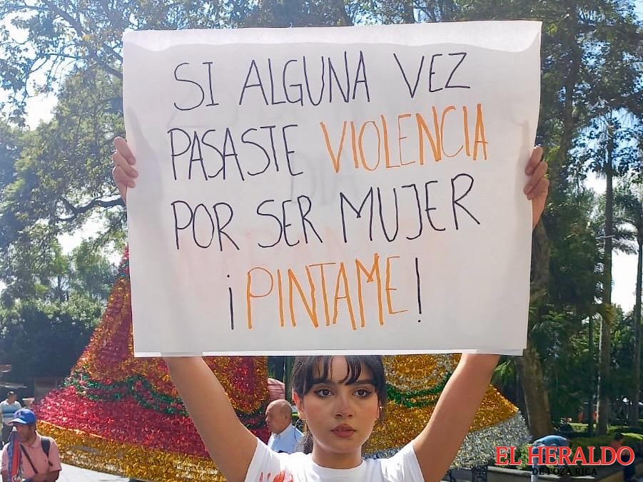 Mujeres sufren