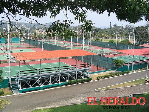 El Heraldo de Poza Rica - Deportivo Petrolero deja de ser exclusivo