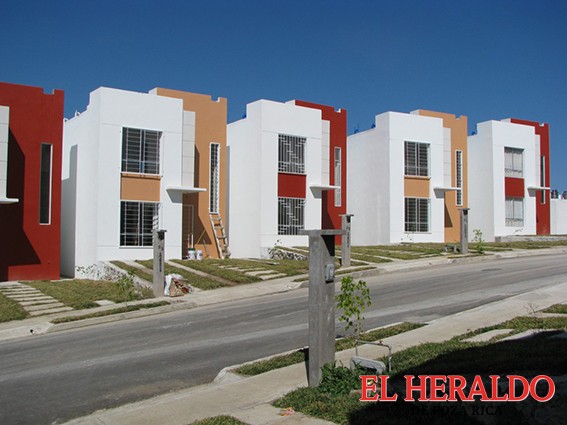 El Heraldo de Poza Rica - Casas suben de precio