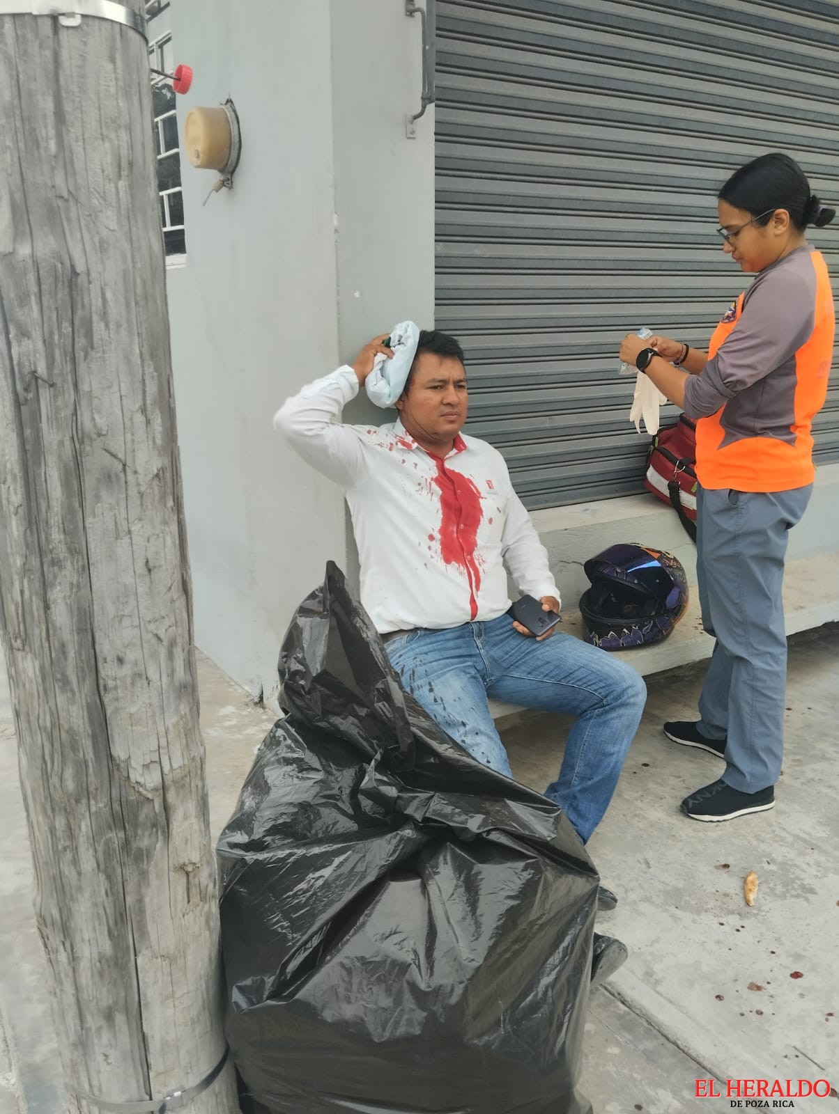 Par de motociclistas3