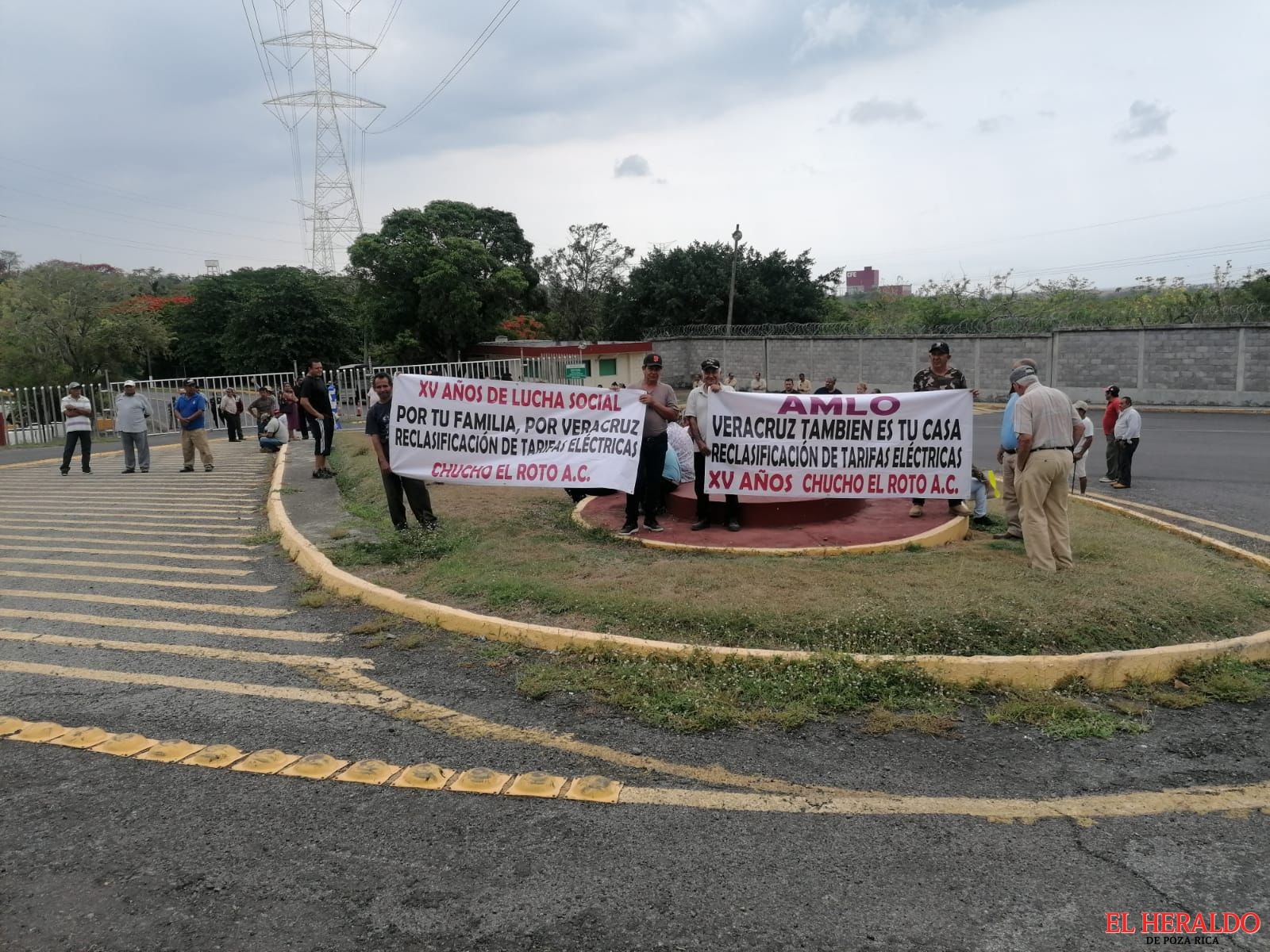 Protestan por presuntas fallas en planta nuclear de Laguna Verde