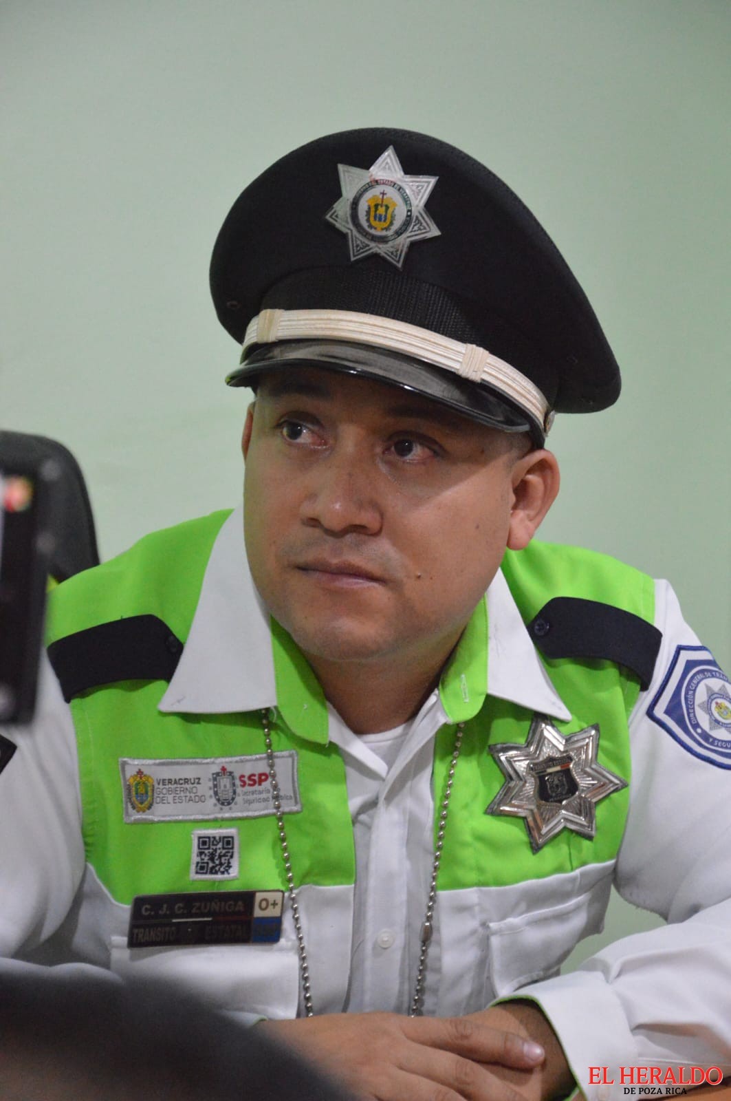 Refuerzan Tránsito vialidad en escuelas