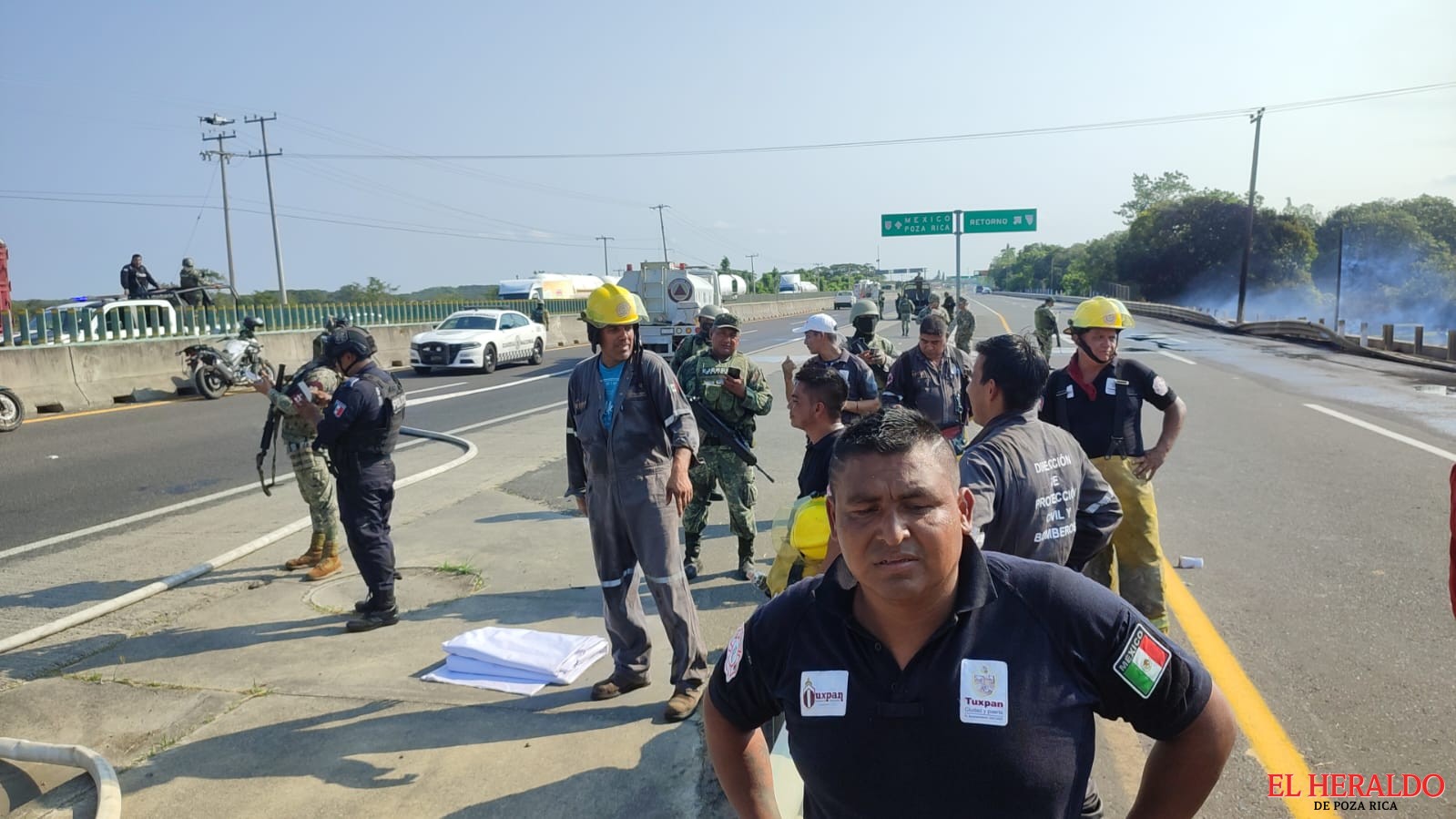 Se ha controlado el incendio en la autopista 1