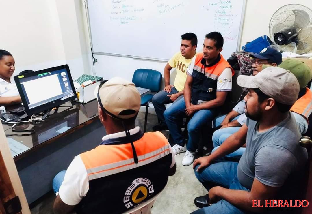 Se preparan para temporada de lluvias y huracanes