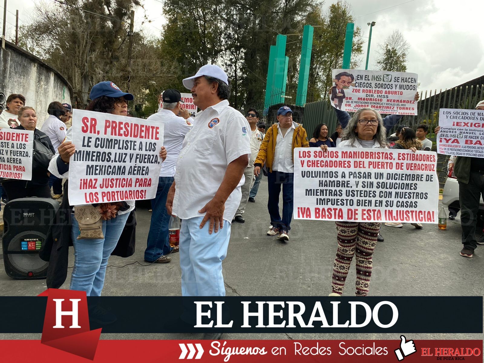 Trabajadores portuarios