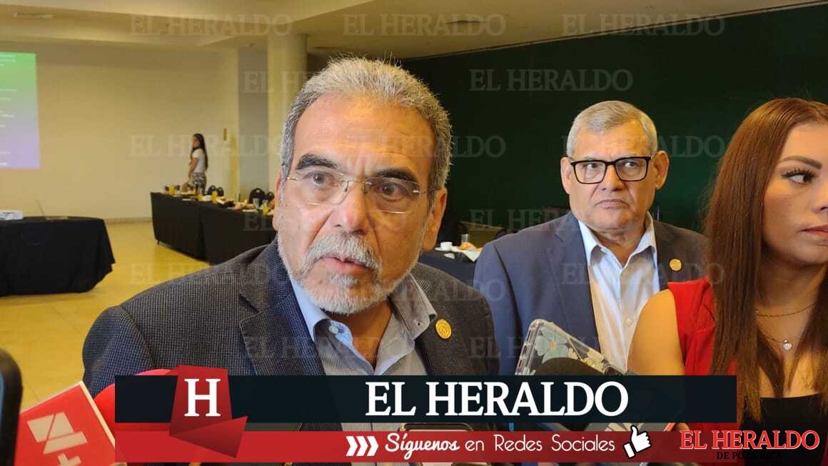 UV reporta 271 quejas por acoso y 8 maestros cesados