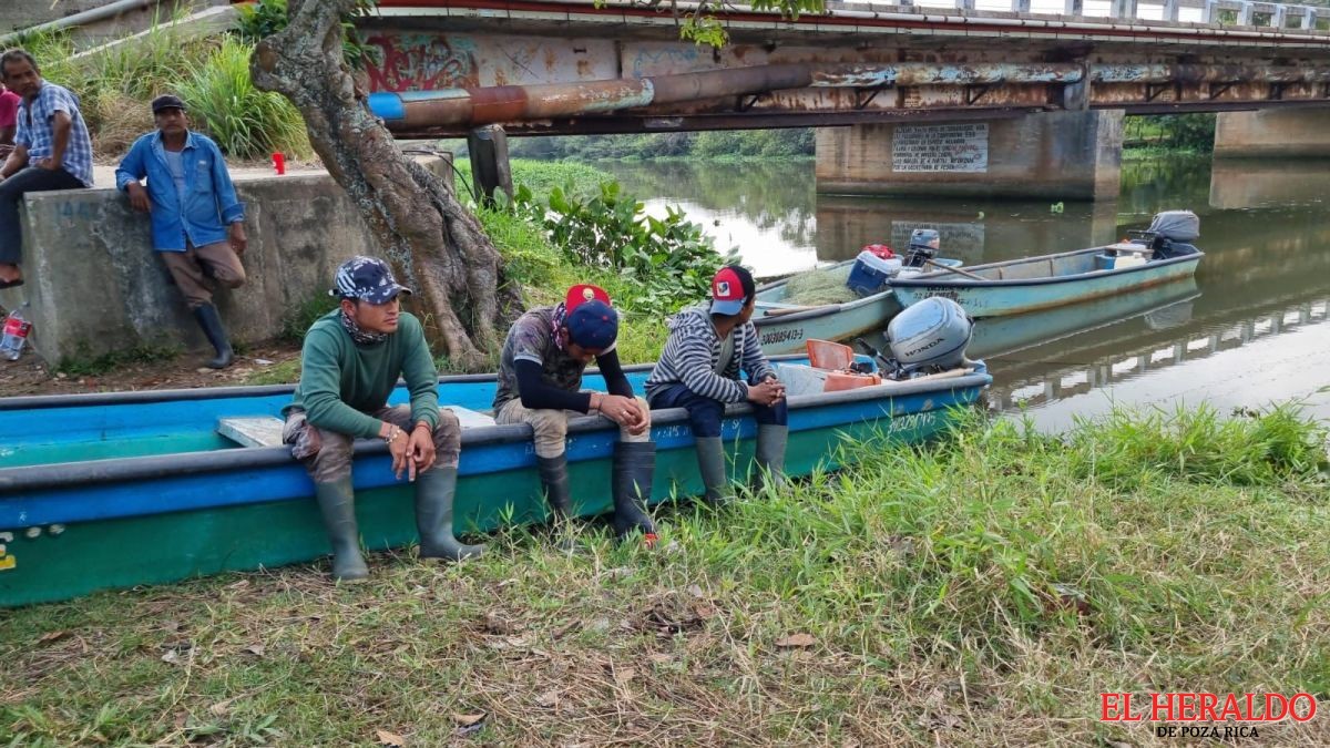 detienen a pescadores2