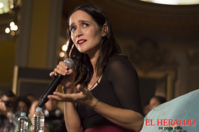 quien es julieta venegas y por que esta nominada a dos premios grammy latino2