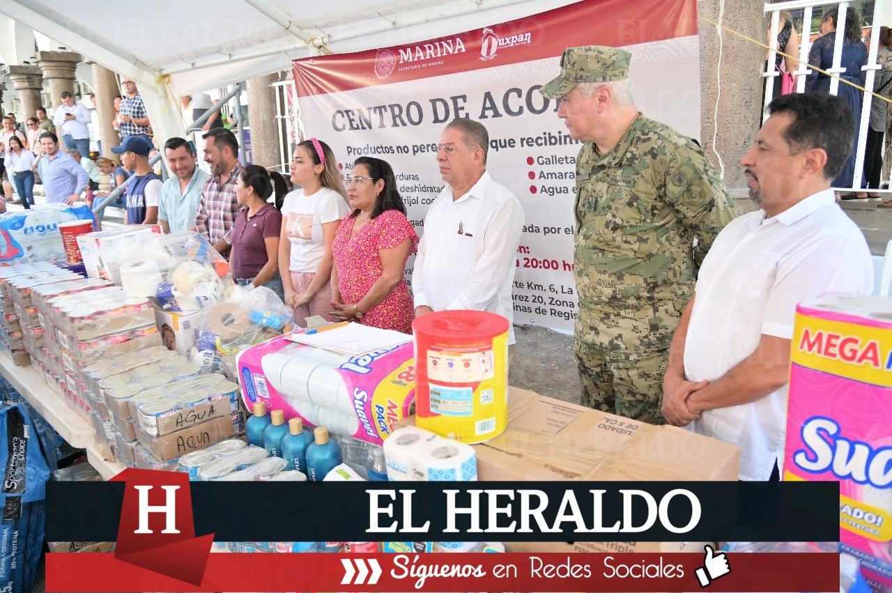 Gobierno de Tuxpan y SEMAR