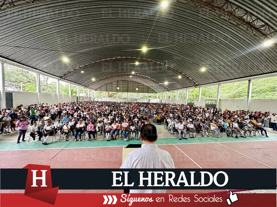 Rodrigo Calderón entrega