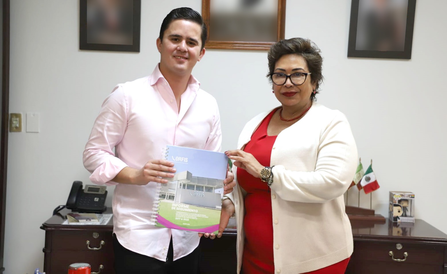 Recibe Comisión
