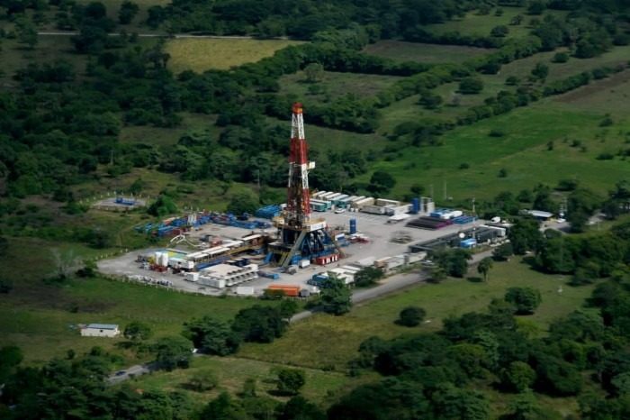 Pemex planea