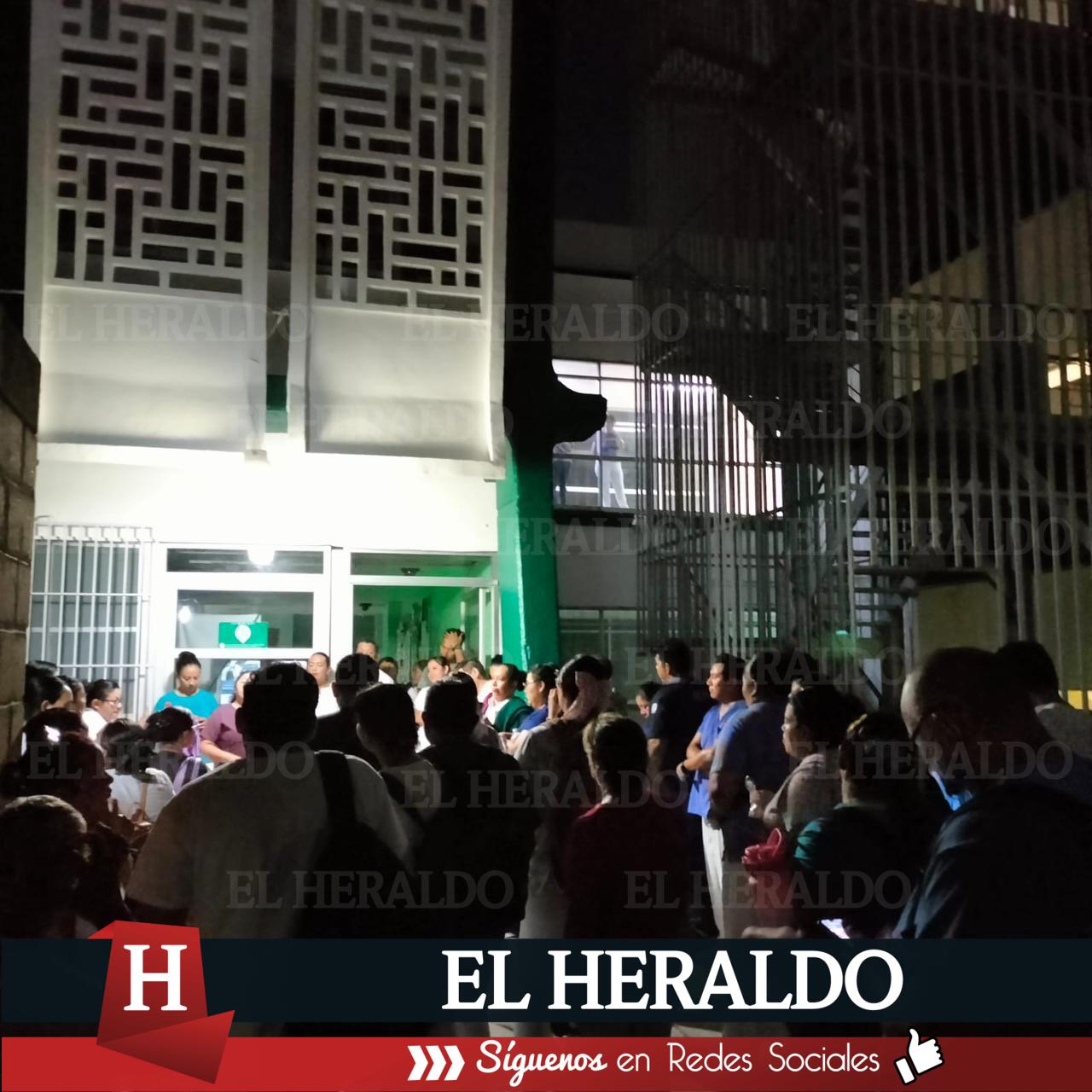 Trasladan pacientes a otros hospitales 2