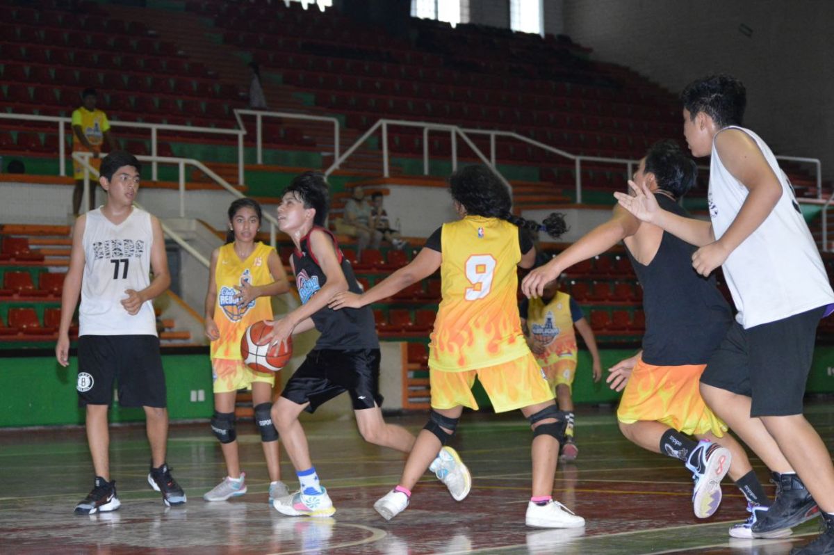 Equipo de baloncesto sobre ruedas de Nuevo Laredo, México, logra campeonato  nacional