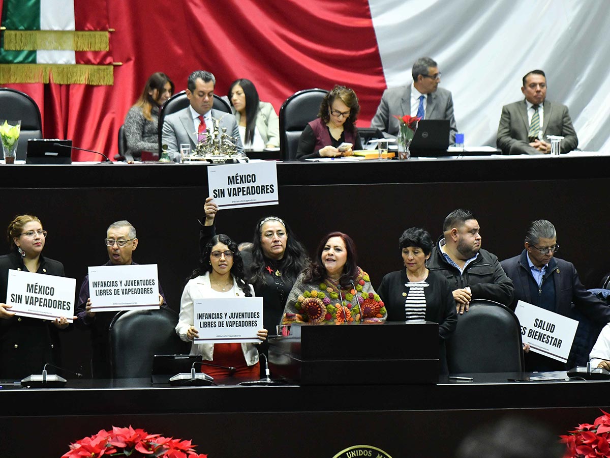 Aprueban reforma contra vapeadores y fentanilo