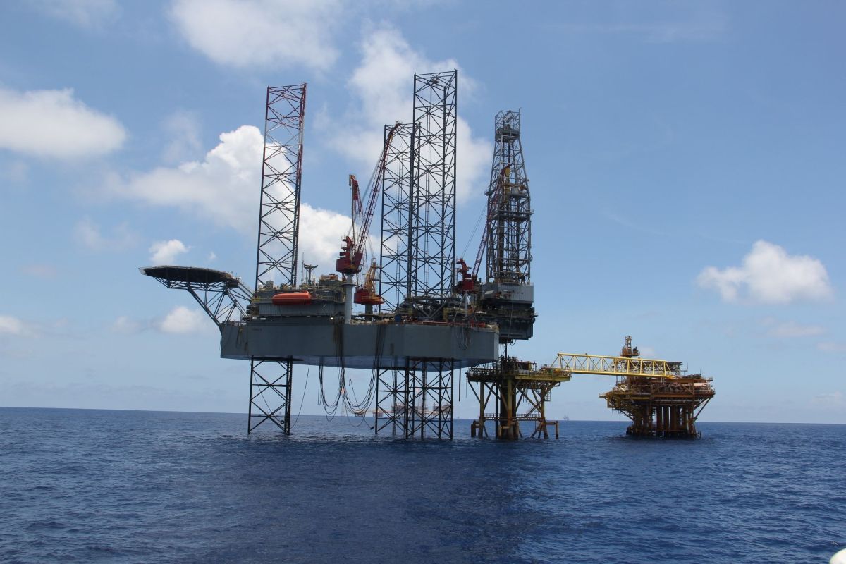 Pemex toma oxígeno financiero