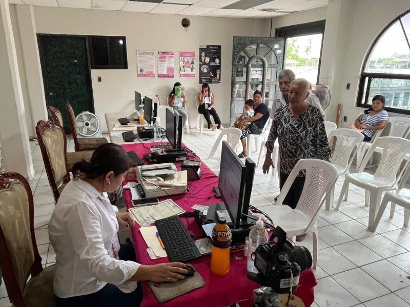 INE renueva credenciales
