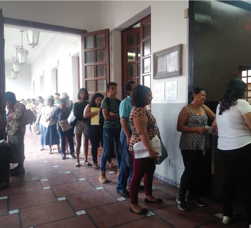 Saturado, Registro Civil