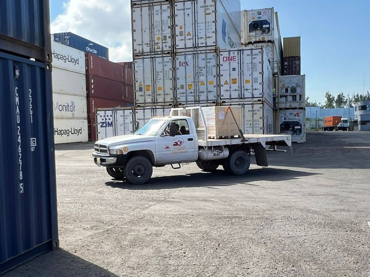 Aduana liberó instrumentos musicales Aduana liberó instrumentos musicales