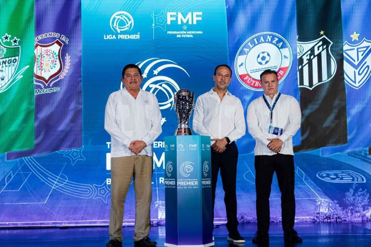 Dan bienvenida a torneo de fútbol