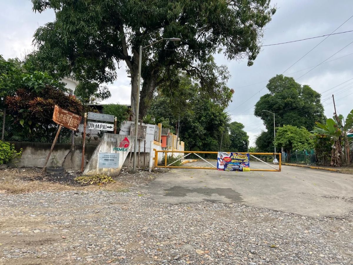 Persisten construcciones irregulares Persisten construcciones irregulares