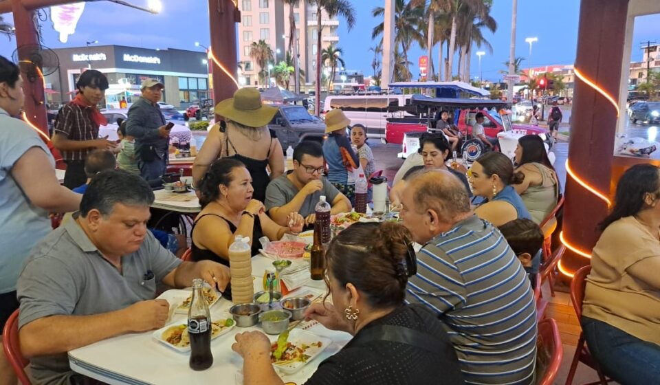 Elevan precios de menús Elevan precios de menús