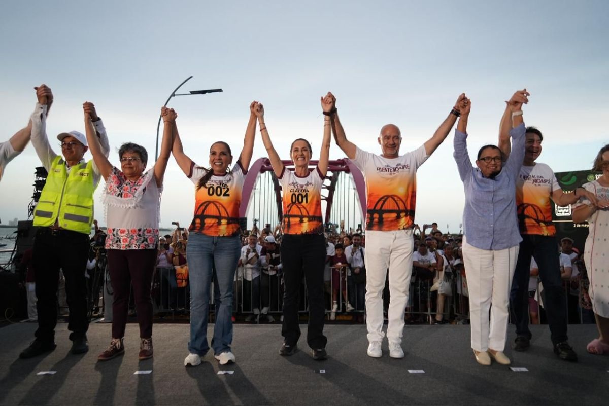 Inaugura Claudia puente vehicular Nichupté