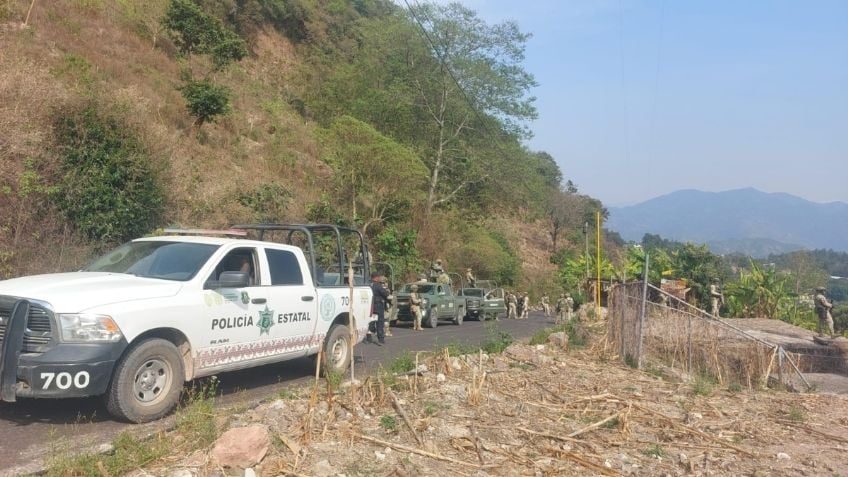 Atiende Guerrero a familias desplazadas en la Montaña baja