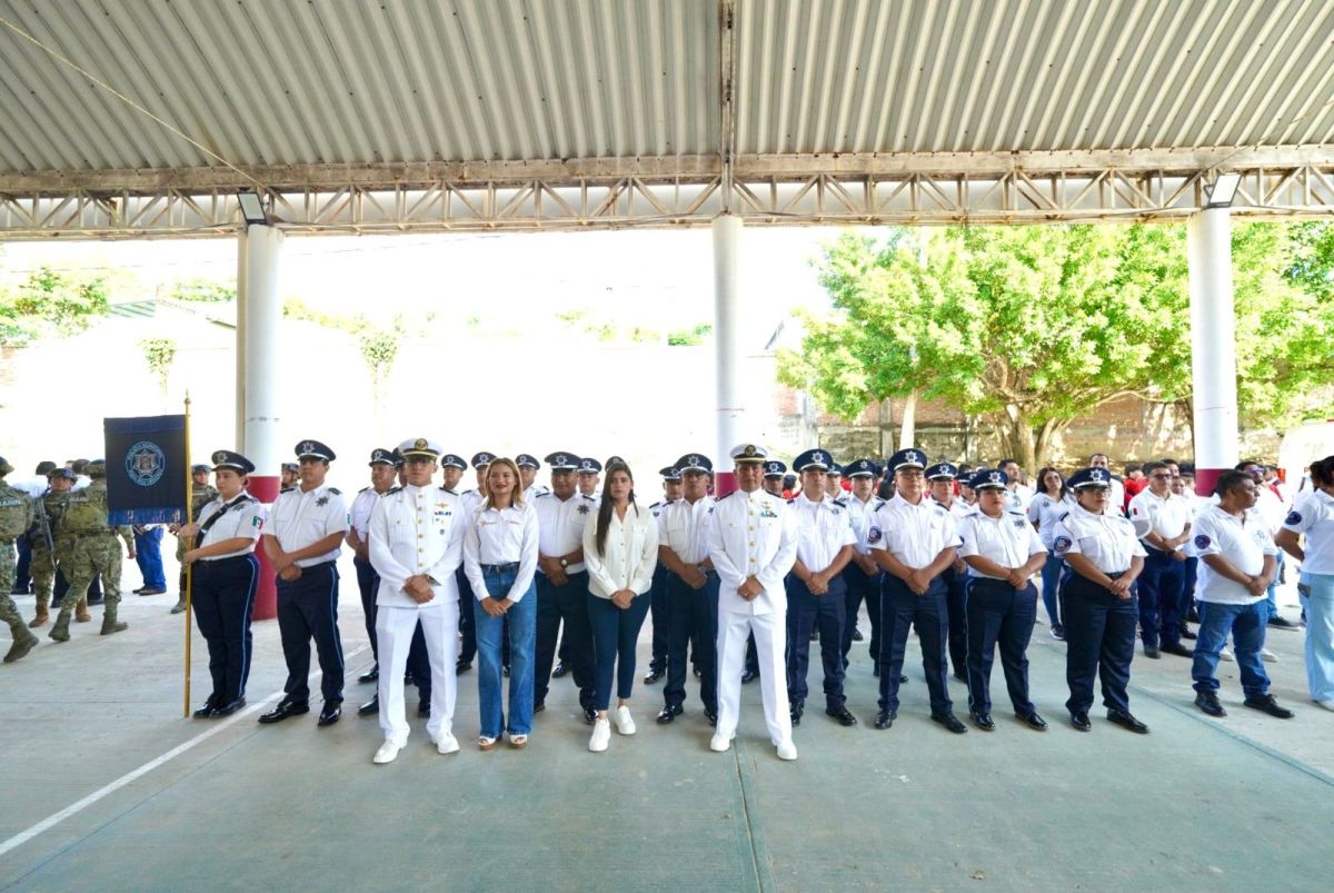 Poza Rica reconoce labor marítima