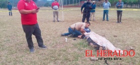 Cae rayo y mata a joven beisbolista en Cosautlán