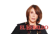 OPINIÓN / La Democracia ha muerto (o casi) / Sabina Berman
